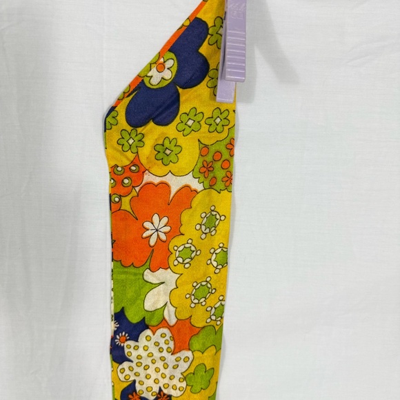 Fun Retro Yellow Scarf With Bright Flowers 50" - Picture 3 of 7